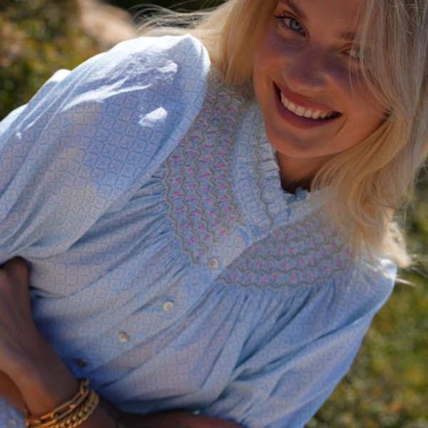 Scholl Blouse Tangier Trellis with Oasis Hand Smocking Edition 73 Scholl Blouse Tangier Trellis with Oasis Hand Smocking Edition 73